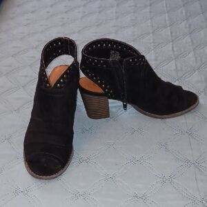 Stylish Black Women's Ankle Boots, size 7M, by Sonoma, 3" heel.